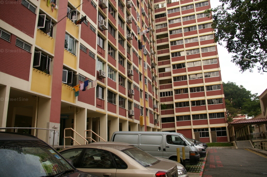 Toh Yi Drive thumbnail photo